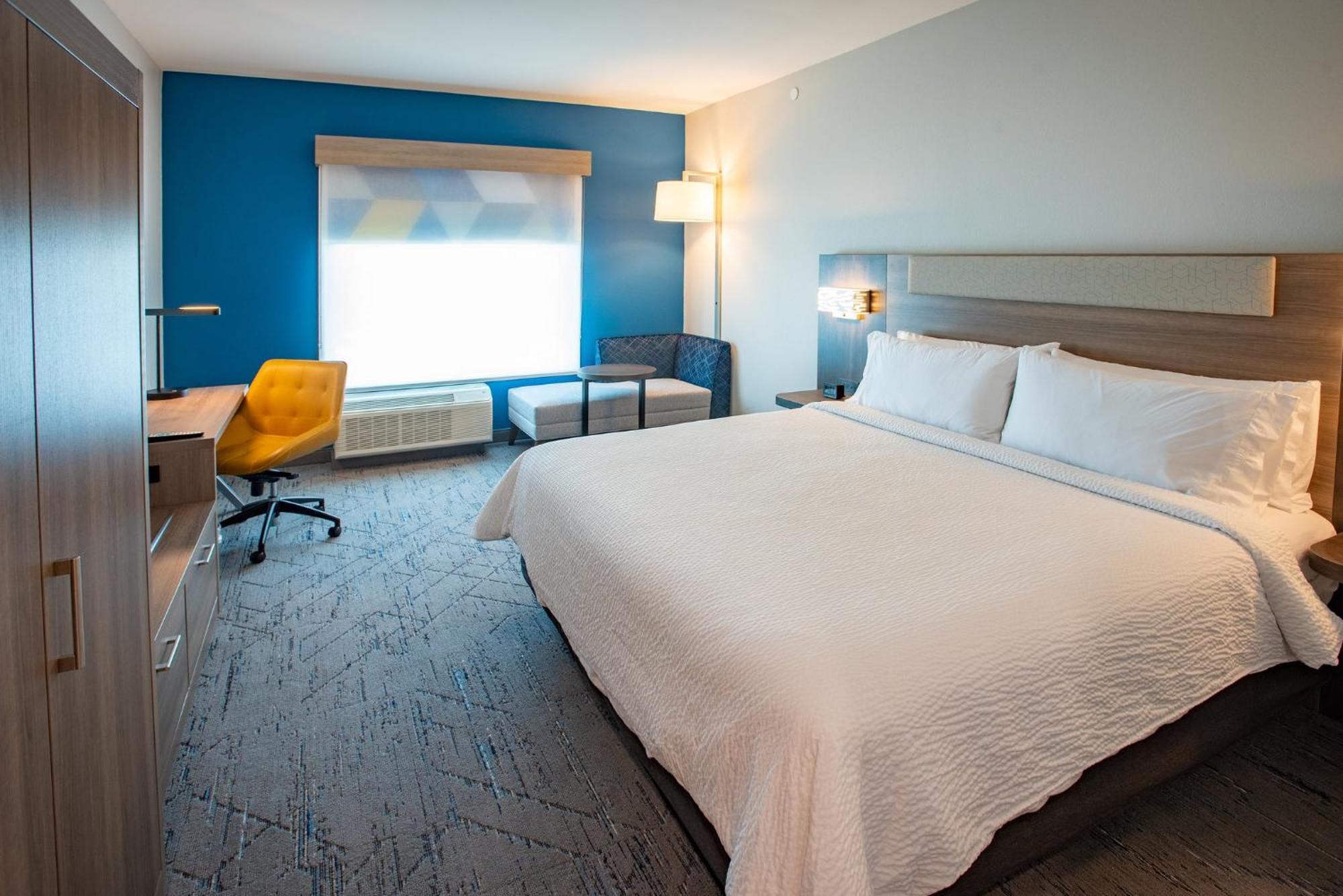 Holiday Inn Express & Suites Pensacola Airport North - I-10 By Ihg Ferry Pass Εξωτερικό φωτογραφία